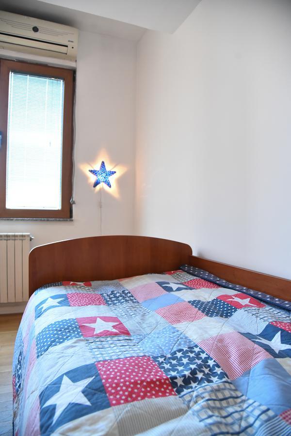 3 Bedroom Home With Parking Garage In The Heart Of Skopje Exterior foto